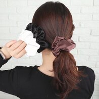 6 sai lầm của nàng công sở khi buộc tóc khiến tóc rụng lả tả, xác xơ